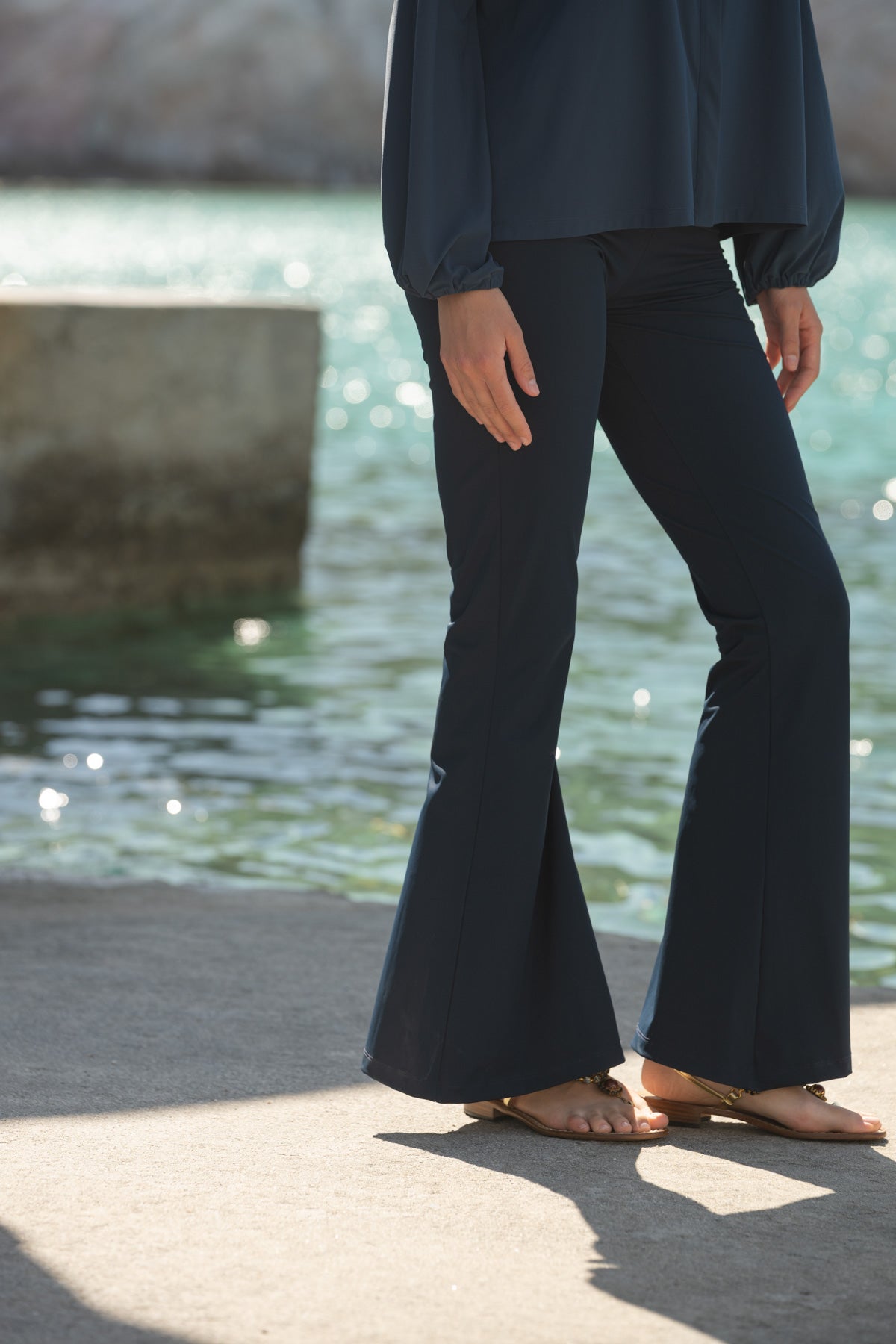 Miami Sculpt UV Flare Leggings Midnight Blue